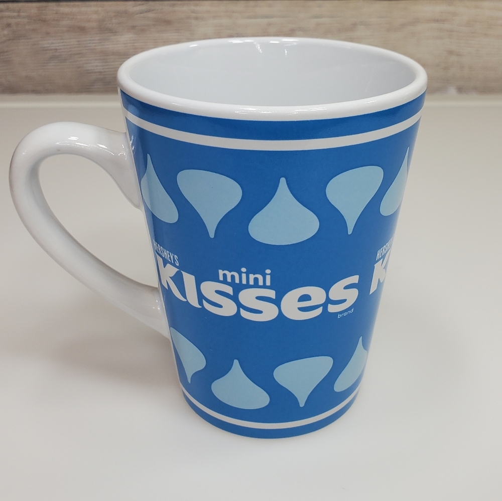 Hershey's mini Kisses mug